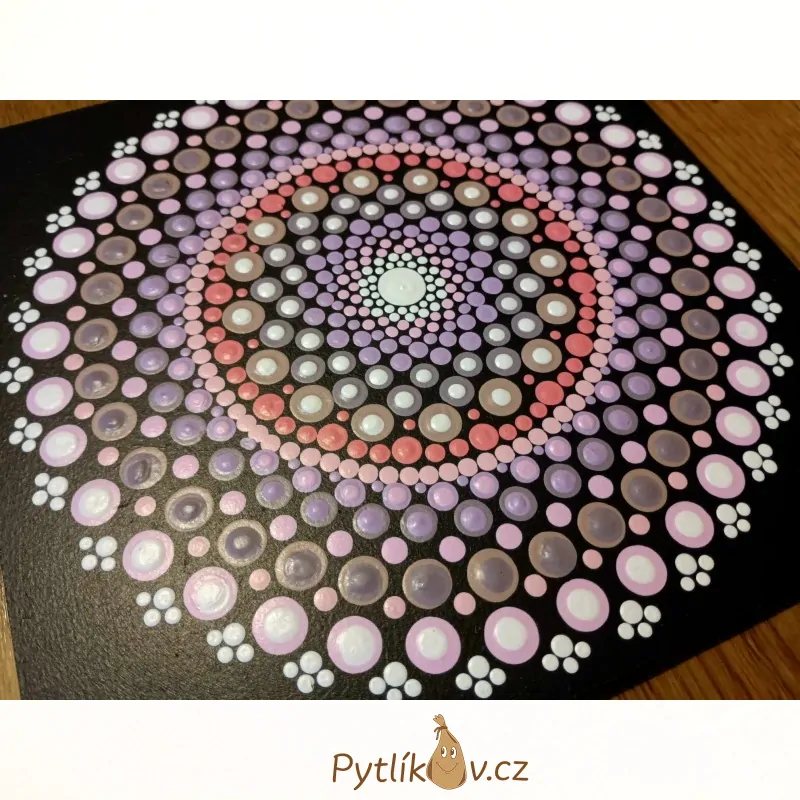 Obrázek tečkovaná mandala 20x20 cm