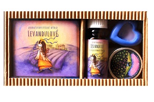 Mydlárna U Dvou koček Dárkový balíček Pro ni – levandulová