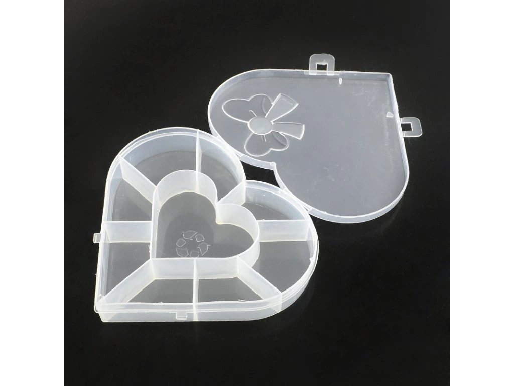 Plastový box 9 přihrádek 13.5x15.5x2.7cm srdce