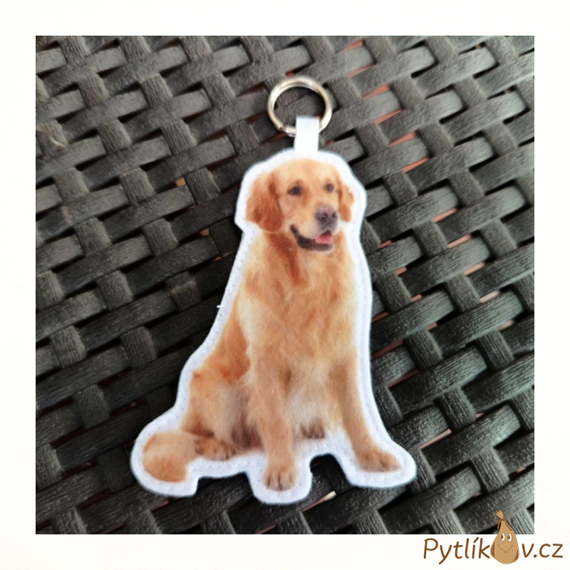 Přívěsek šitý z filcu - Zlatý retriever