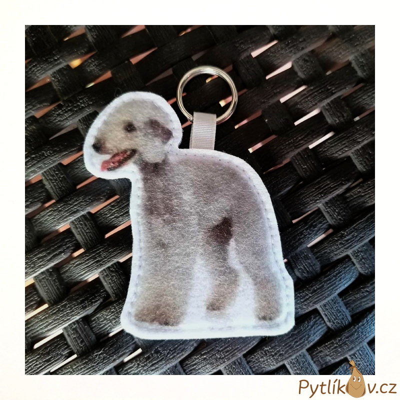 Přívěsek šitý z filcu - Bedlington teriér