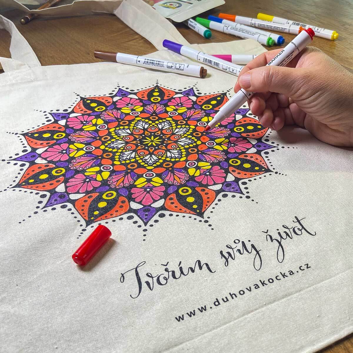Duhová kočka Ekotaška mandala – Tvořím svůj život