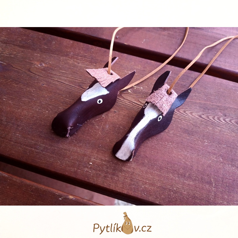 Originální klíčenka Heitmar Leather - koník hnědý lysinka velká