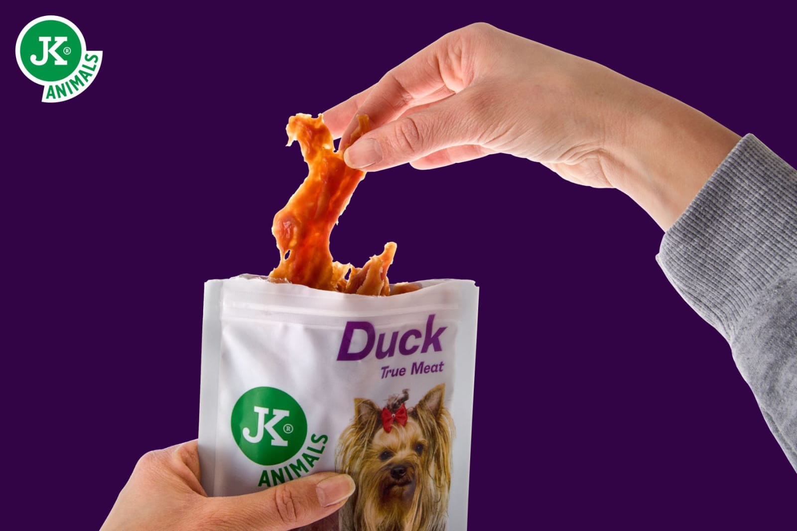JK ANIMALS Meat Sušené kachní maso, masový pamlsek pro psy, 80 g