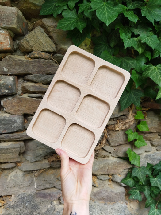 Dřevokaz Dřevěný třídící tácek střední s impregnací Osmo