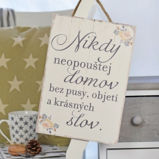 Housedecor Cedulka na pověšení - Pusa, objetí a krásná slova 29x20cm