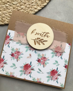 Přání K svátku s bílým podkladem uvnitř