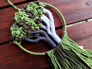 Macramé stromy zelené 3D 23 x 48 cm