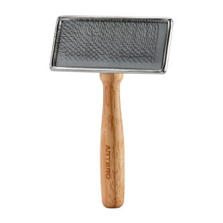 Artero Carda L Clásica Púa Inox – Klasický slicker kartáč s nerezovými drátky